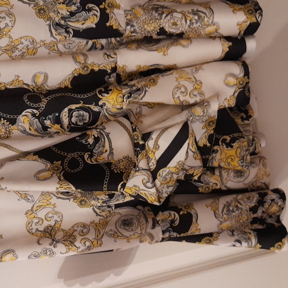 HOST PICK⚜️Bardot Short Sleeve Dress Size 12 - Picture 3 of 8